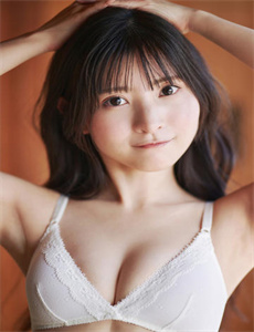 d罩杯美女-正能量www正能量视频免费